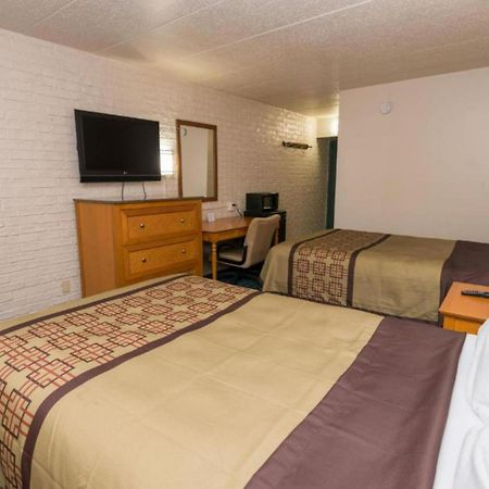 Tri-City Motel By Oyo Forest City Spindale Eksteriør billede