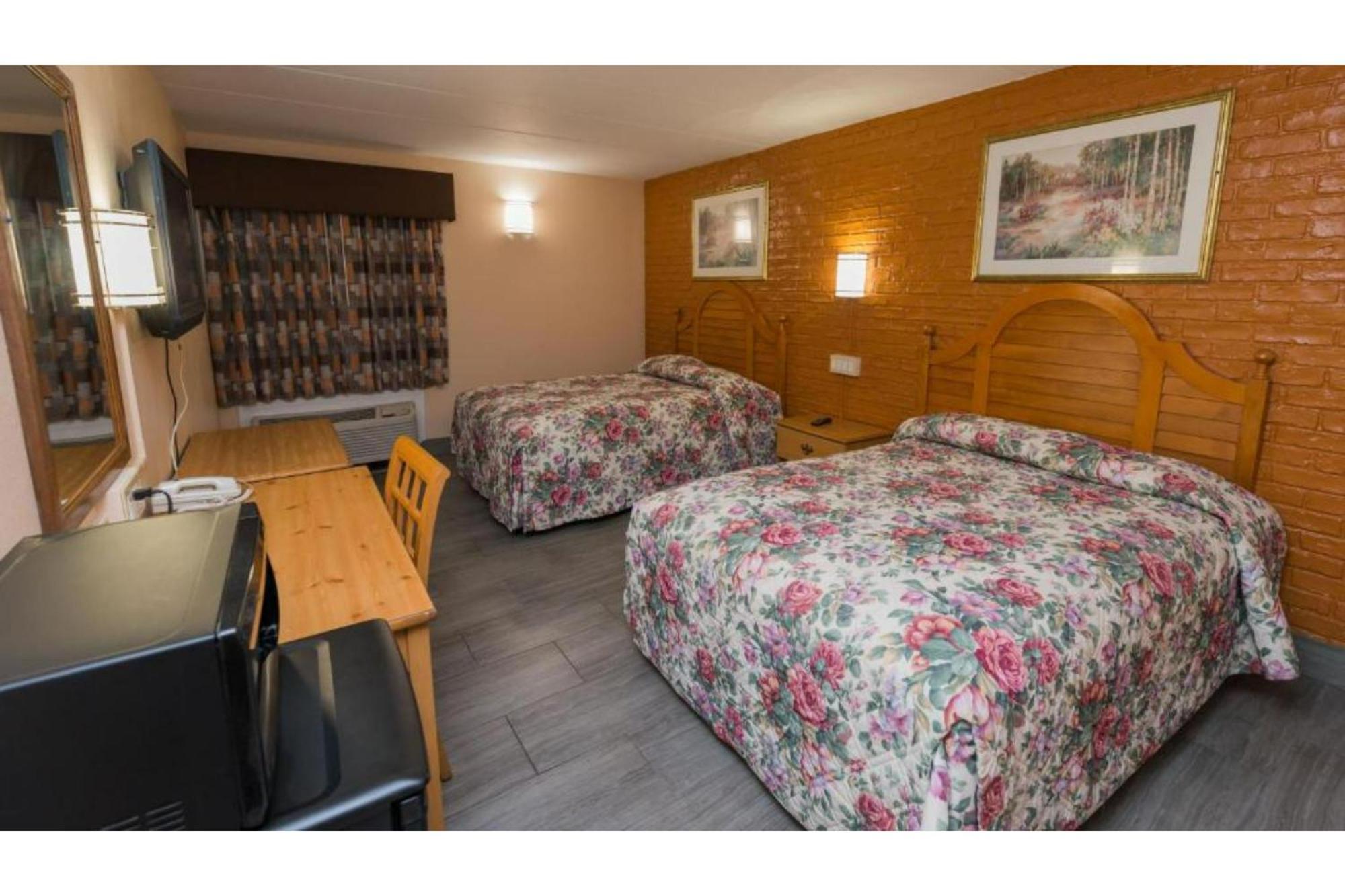 Tri-City Motel By Oyo Forest City Spindale Eksteriør billede
